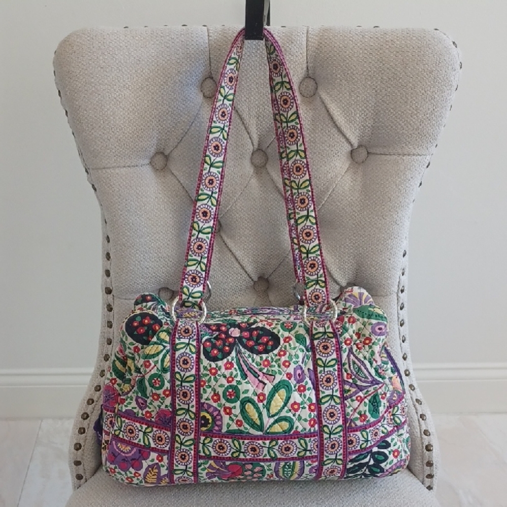 Vera Bradley Large Shoulder Bag / Tote In Viva La Vera Floral Pattern
